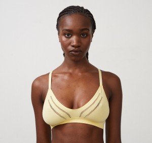 Organic Basics ORGANIC COTTON Seamless Triangle Bra Lemonade | 15962-CFYO