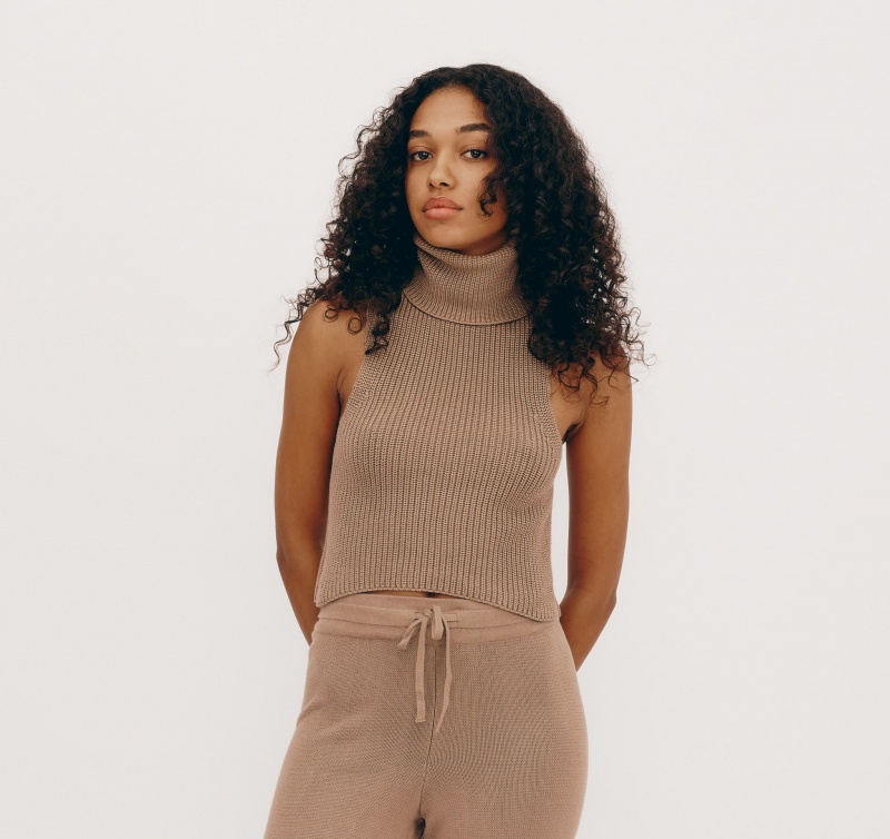 Organic Basics ORGANIC COTTON True Knit Mouwloos Turtleneck Almond | 45762-EUHJ